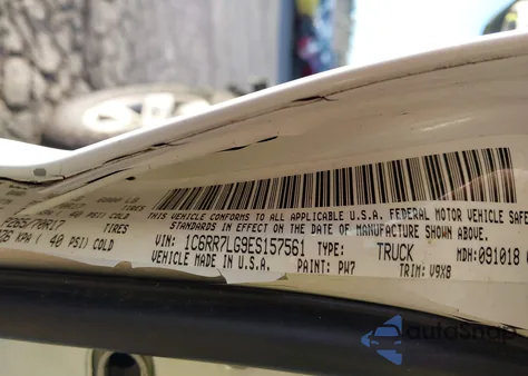 2014 Ram 1500 Slt из США, поврежденный, VIN 1C6RR7LG9ES157561